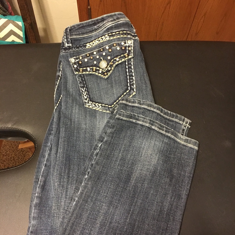 Woman’s LA idols jeans
